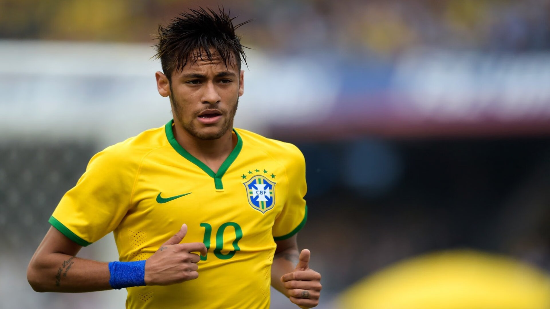 姆巴佩梅开二度助巴黎圣日耳曼逆转晋级 未来去向再引猜测