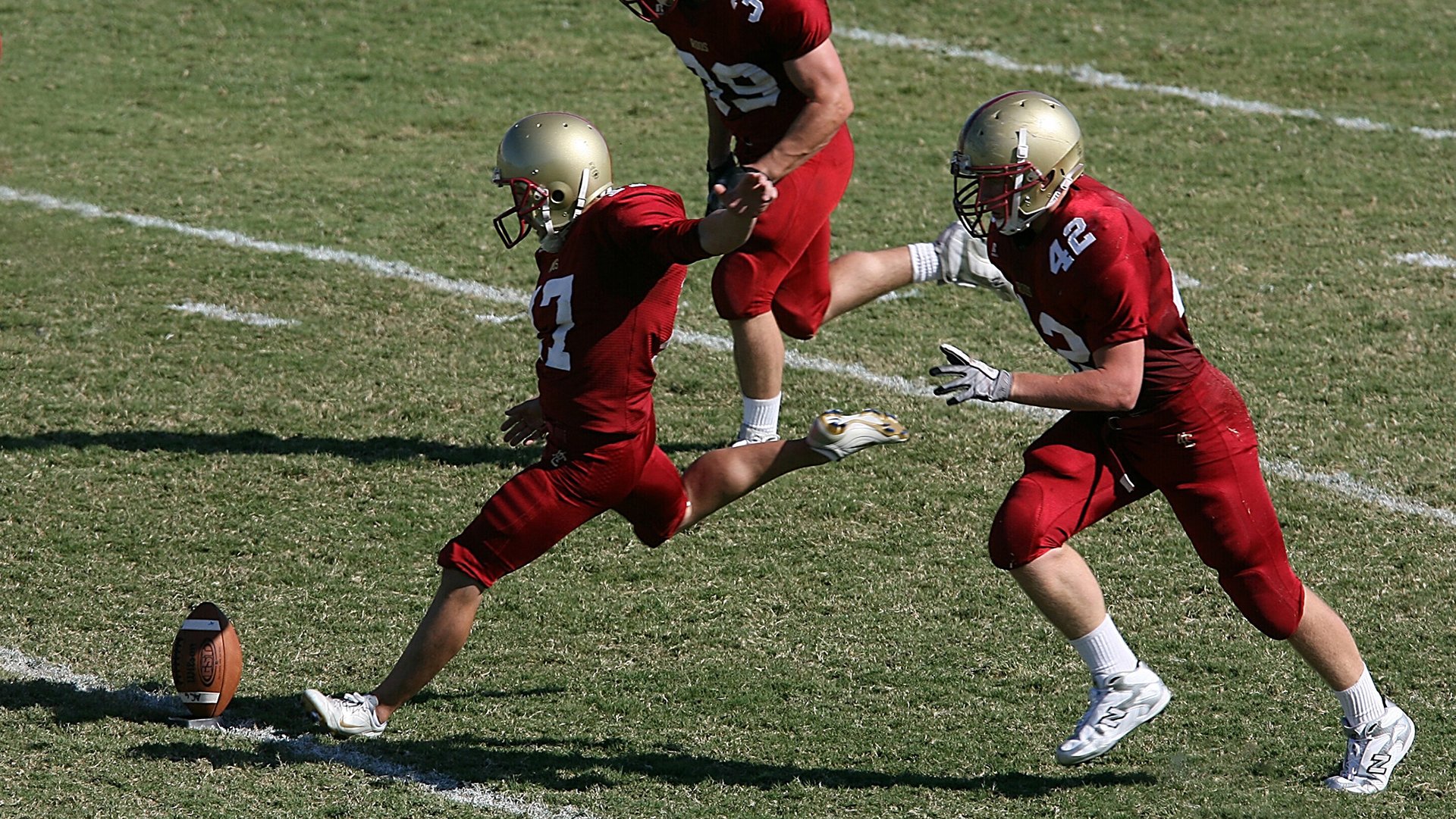 早报，学费交多少算够？从新星折戟看竞技体育的成长代价